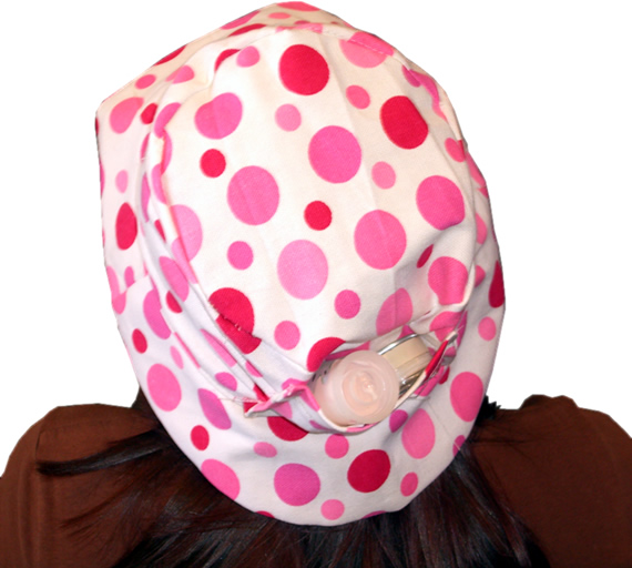 Student hat with sunblock holding pouch