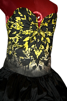 Lucie's dress detail